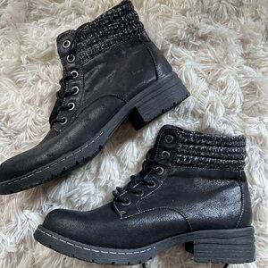 ☀️3/$25 Born Concept Ankle Boots Booties Shoes Womens Size 7 Black Vegan Lace Up